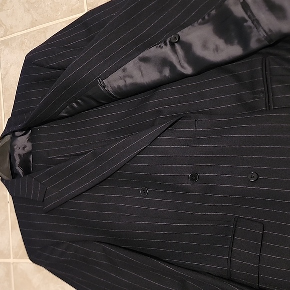 Joseph Abboud  Classic Navy Pinstripe Double Breasted Mens Suit  44L - Picture 7 of 14